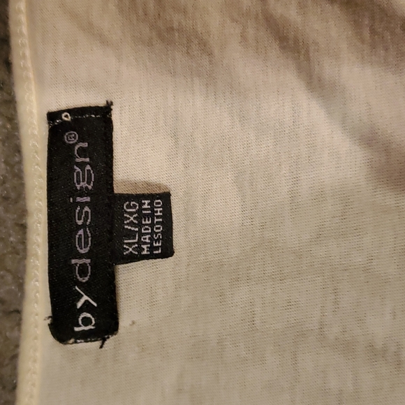 Jr's xl pale yellow mock layered tee bundle only - Picture 2 of 7